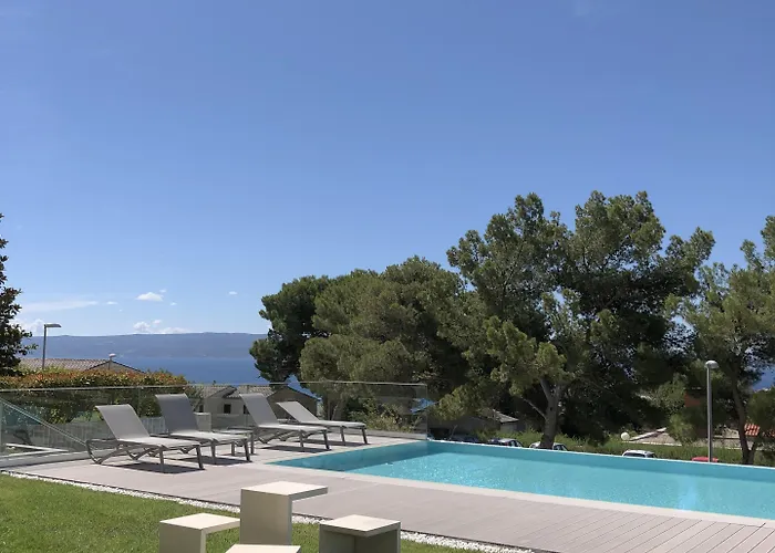 Bel Etage Luxury Casa de hóspedes 4*